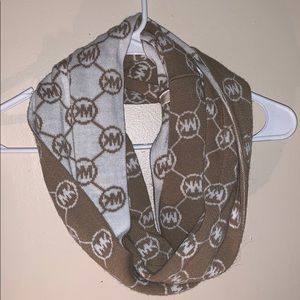 Michael Kors scarf